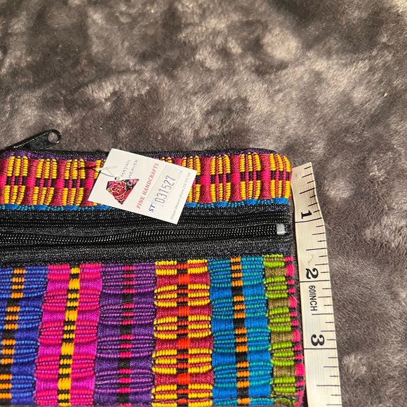 Laced tote, Mayan Fine Handcrafts - scarf wallet, coin purse bundle - Picture 6 of 12